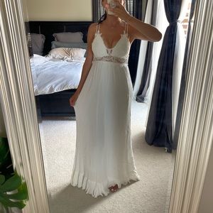 White lace detail maxi dress
